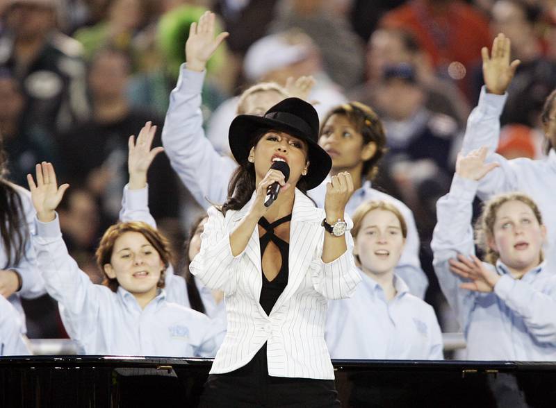 Alicia Keys sings 'America the Beautiful' at Super Bowl XXXIX in Jacksonville in 2005.