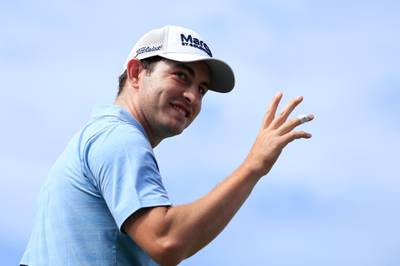 KAPALUA, HAWAII - JANUARY 02: Patrick Cantlay of the United States reacts on the first tee during the first round of the Sentry Tournament Of Champions at the Kapalua Plantation Course on January 02, 2020 in Kapalua, Hawaii.   Cliff Hawkins/Getty Images/AFP
== FOR NEWSPAPERS, INTERNET, TELCOS & TELEVISION USE ONLY ==

