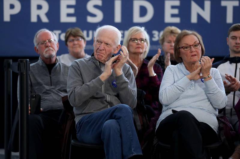 CEDAR FALLS, IOWA - JANUARY 27: People applaud for Democratic presidential candidate former Vice President Joe Biden during a campaign town event in the Gallagher Bluedorn Performing Arts Center Atrium on the campus of University of Northern Iowa January 27, 2020 in Cedar Falls, Iowa. In a what appears to be a neck-and-neck race, Biden is ahead of rival candidate Sen. Bernie Sanders (I-VT) by 6 points in a USA Today/Suffolk University poll but is running behind Sanders by 8 points according to a New York Times/Siena College poll, both polls of likely Iowa caucus-goers conducted at about the same time.   Chip Somodevilla/Getty Images/AFP
== FOR NEWSPAPERS, INTERNET, TELCOS & TELEVISION USE ONLY ==
