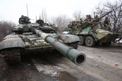 Ukrainian tanks that aim to repel an attack by the Russian military in the Luhansk enclave of Ukraine. AFP