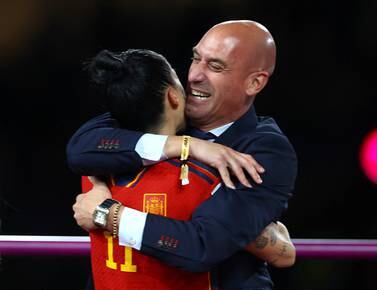 Soccer Football - FIFA Women's World Cup Australia and New Zealand 2023 - Final - Spain v England - Stadium Australia, Sydney, Australia - August 20, 2023 Spain's Jennifer Hermoso celebrates with President of the Royal Spanish Football Federation Luis Rubiales after the match REUTERS / Hannah Mckay