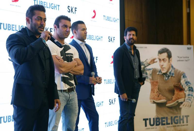 Actors Salman Khan and Sohail Khan with director Kabir Khan announce the premiere of a song from Tubelight at Westin hotel in Dubai. Ravindranath K / The National