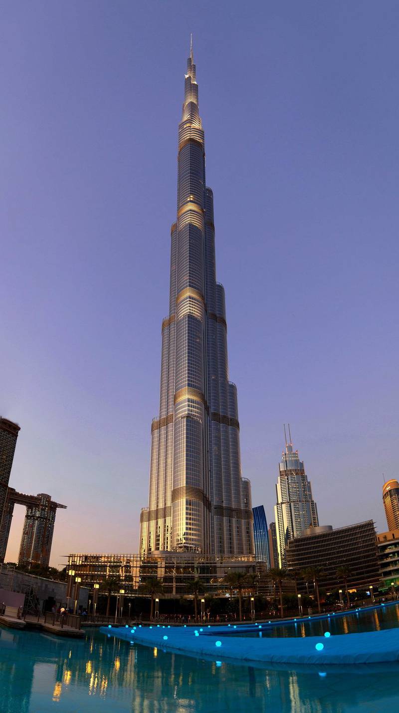 The Burj Khalifa towers over the Dubai Fountain.
