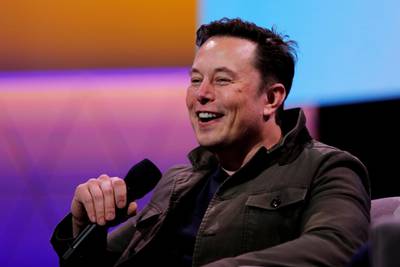 FILE PHOTO: Tesla CEO Elon Musk speaks during a conversation with legendary game designer Todd Howard (not pictured) at the E3 gaming convention in Los Angeles, California, U.S., June 13, 2019.  REUTERS/Mike Blake/File Photo