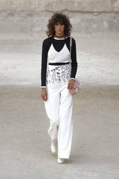Chanel cruise 2021 / 2022: the best looks from the punk-infused runway show