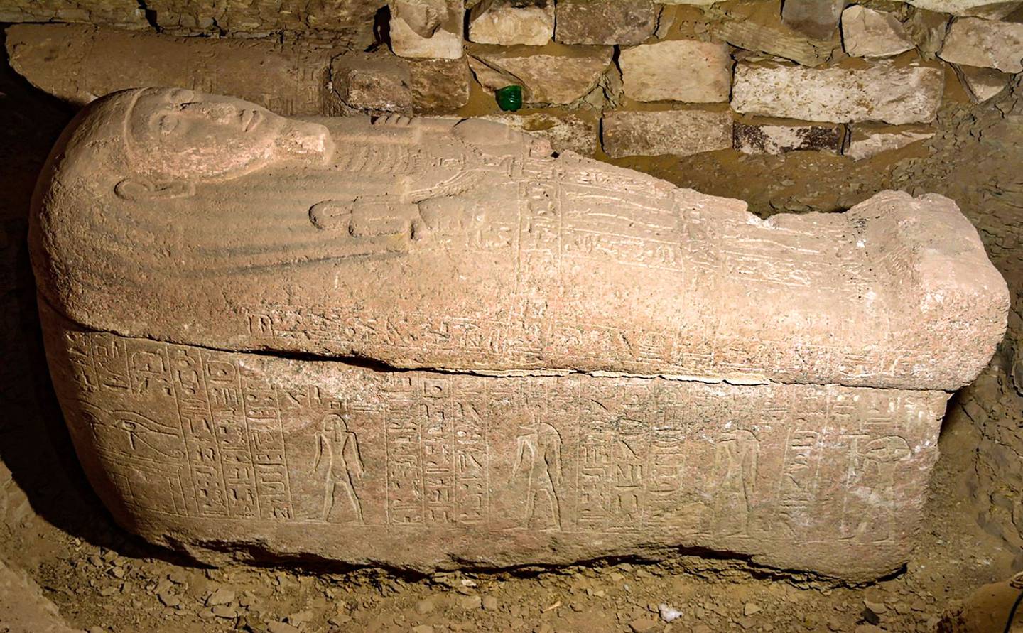 A piece near the top of the coffin had been smashed off, indicating it had been robbed in the past. Photo: Egyptian Ministry of Antiquities/AFP