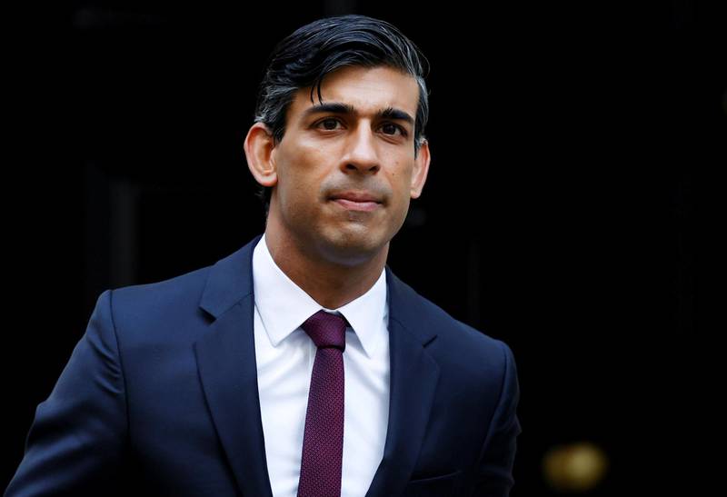 FILE PHOTO: Britain's Chancellor of the Exchequer Rishi Sunak is seen at Downing Street amid the coronavirus disease (COVID-19) outbreak in London, Britain September 24, 2020. REUTERS/John Sibley/File Photo