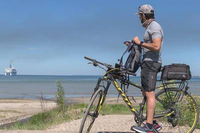Last year he also went on a cycling tour in Estonia: the crown prince often makes trips to places that are off the beaten track. Instagram / Faz3