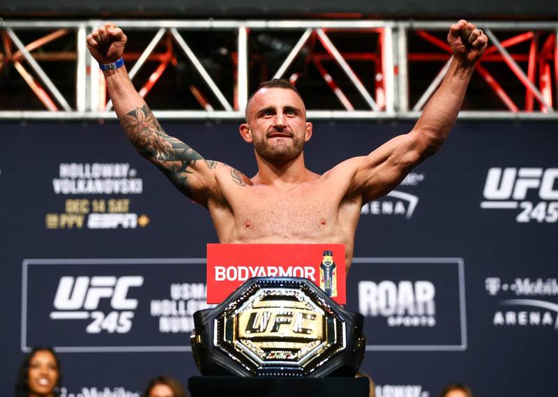 Alexander Volkanovski poses during the weigh-in event ahead of his fight against Max Holloway in UFC 245 in Las Vegas