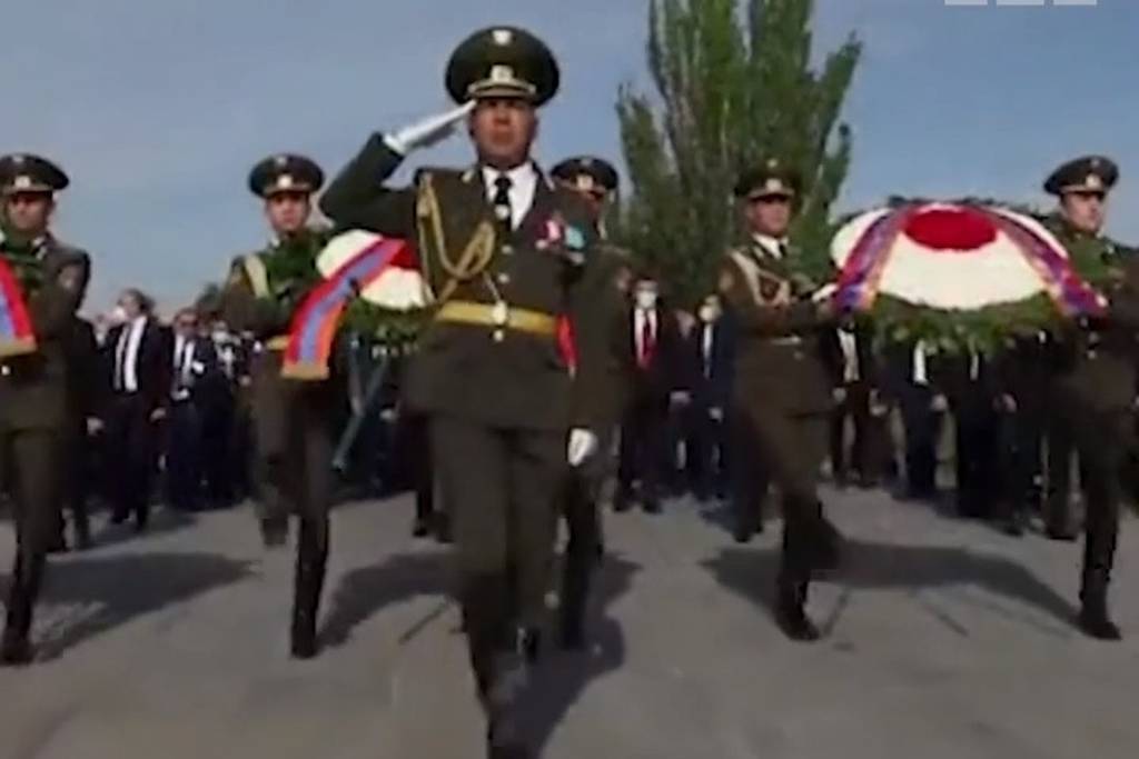 Armenian officials mark anniversary of ‘mass killings’