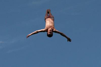 Gary Hunt continued his dominance of high diving in Abu Dhabi this weekend. Christopher Pike / The National