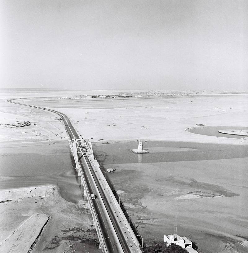 An aerial shot of the empty land of Abu Dhabi, and the road (or  bridge) that was a beginning to Abu Dhabi's future. Eds note: Karen Sheikh Zayed Road ? Maqta bridgeCourtesy Al Ittihad  *** Local Caption ***  000025.JPG