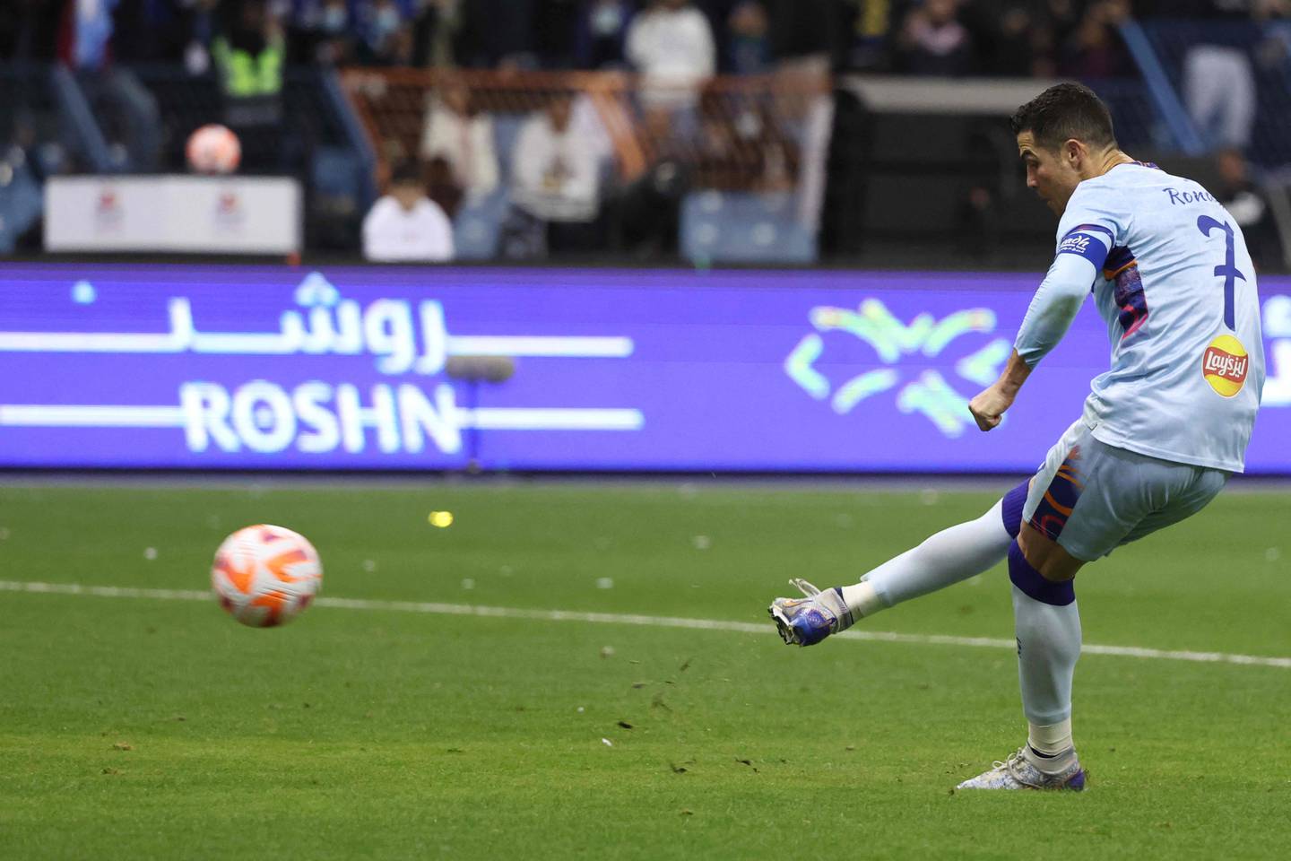 Ronaldo vượt mặt Messi, nhận danh hiệu 'cầu thủ xuất sắc nhất' trận Al Nassr vs PSG