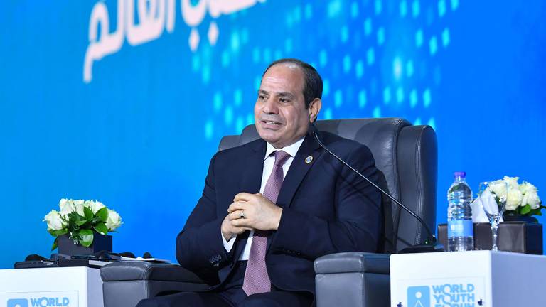 An image that illustrates this article Egypt's El Sisi strikes optimistic tone in climate change speech