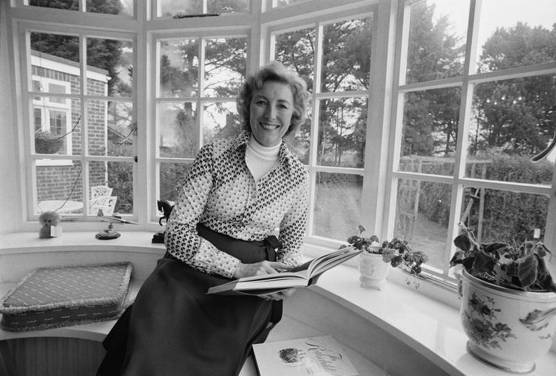 English singer, songwriter and actress Vera Lynn, UK, 9th March 1976. (Photo by Milton Wordley/Evening Standard/Hulton Archive/Getty Images)
