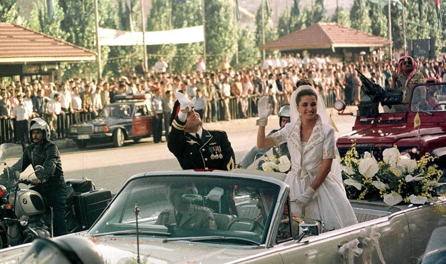 König Abdullah II. und Königin Rania von Jordanien an ihrem Hochzeitstag im Juni 1993. Reuters