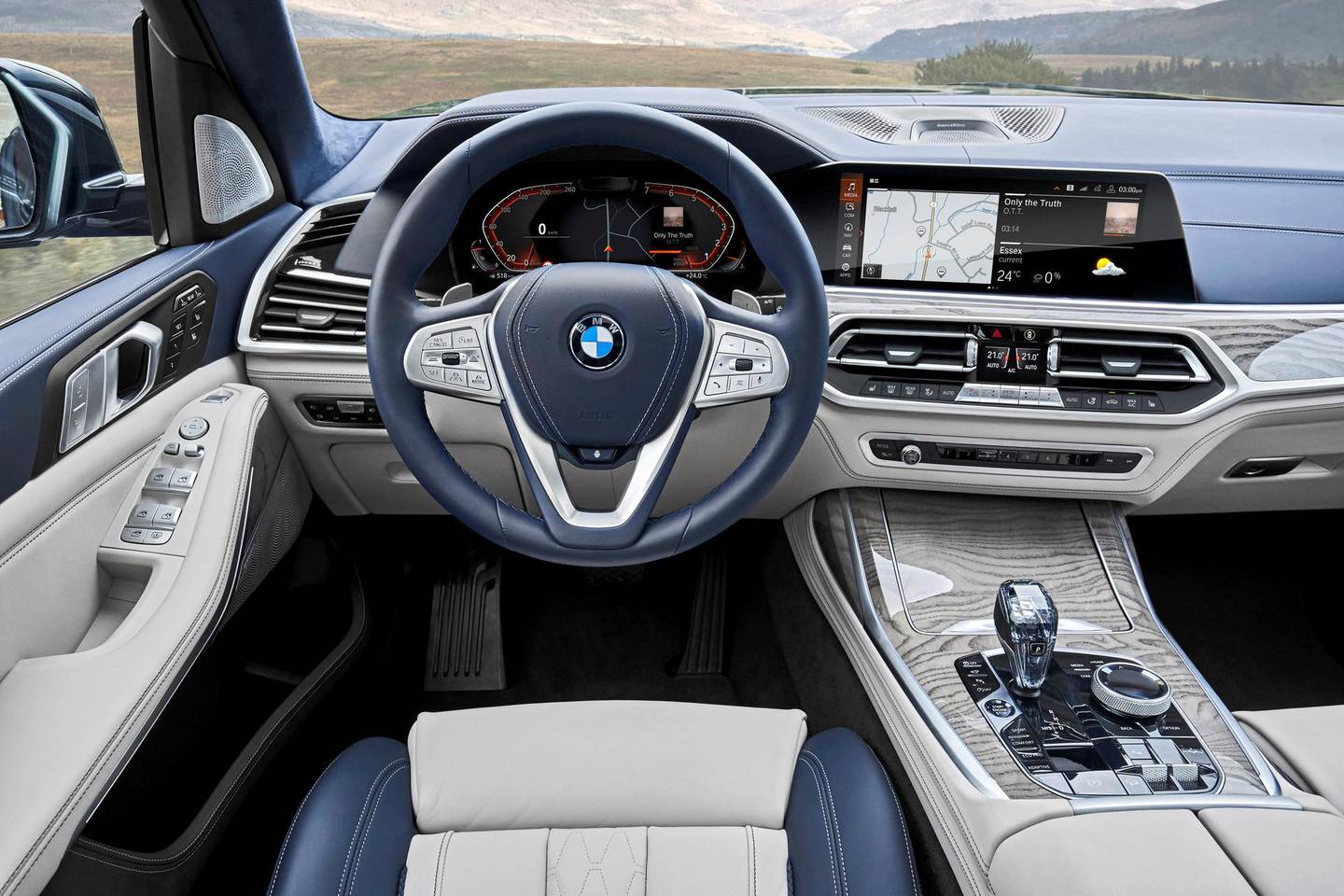 It's all very serene inside. Courtesy BMW