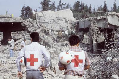 Rescuers continue 31 October 1983 to search for corpses and identify the victims of the attack on the 23rd October of the headquarters of the U.S. troops of the multinational force in Beirut. (Photo by PHILIPPE BOUCHON / AFP)