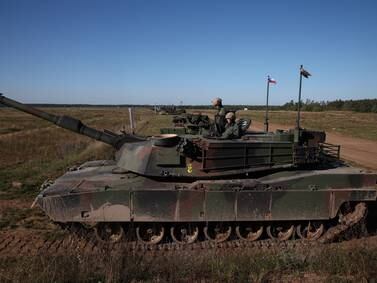US Abrams tanks arrive in Ukraine