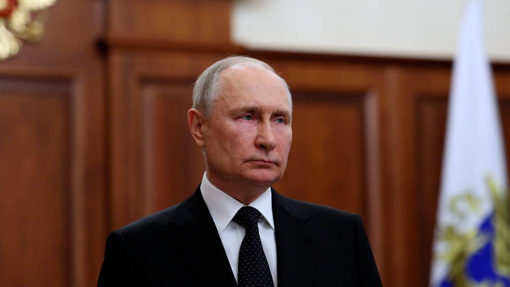 Russian President Vladimir Putin says Wagner Group mutiny is 'treason'