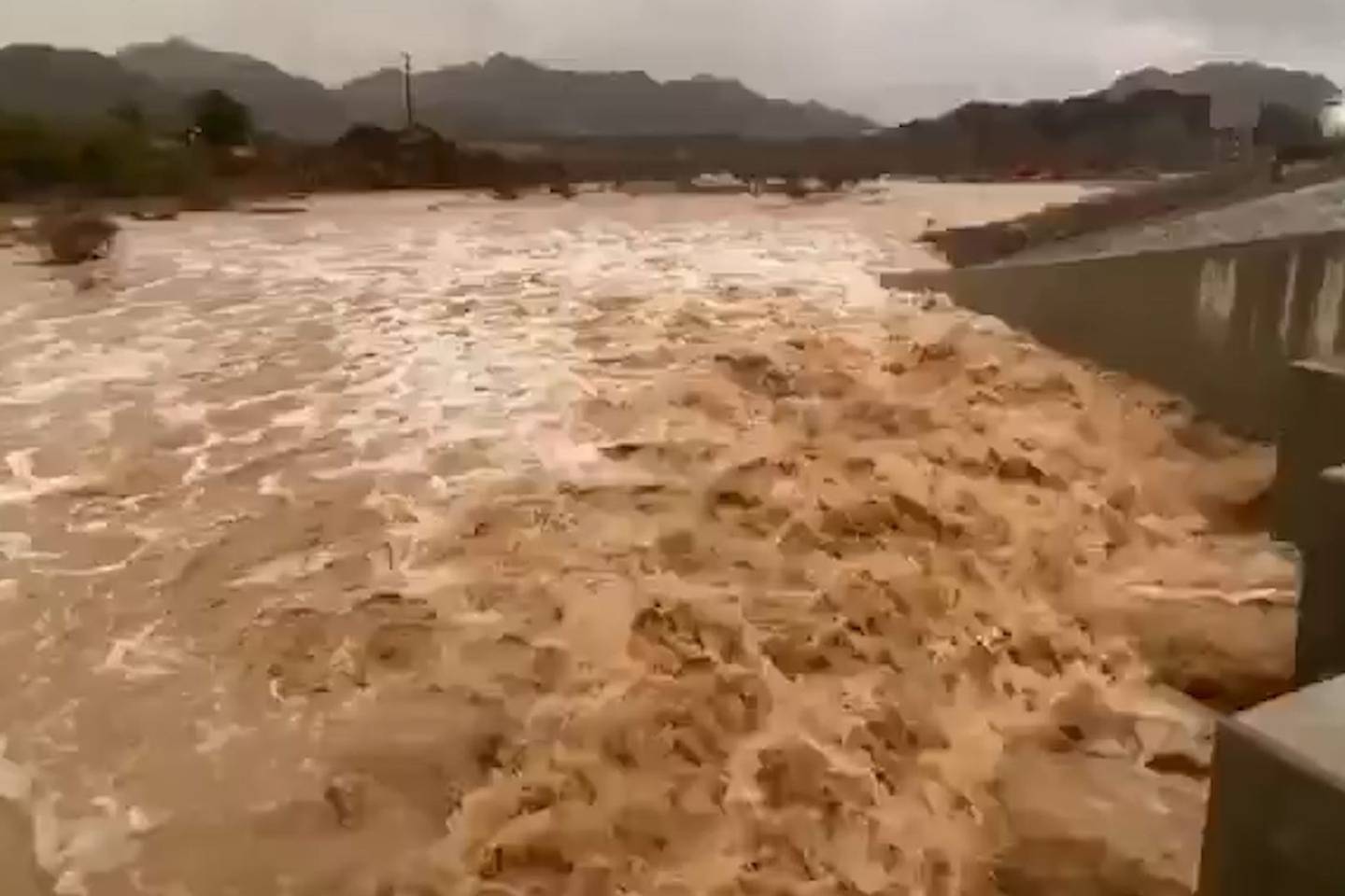 Floods in parts of the UAE after heavy rain