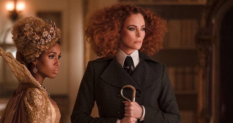 Kerry Washington and Charlize Theron in 'The School for Good and Evil'. Photo: Netflix