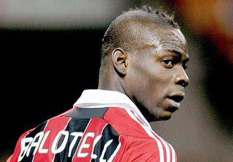 Since people have been asking, here is an edit of Balotelli in