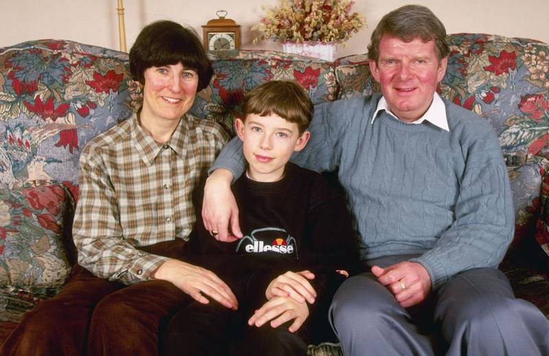 At home with his family in 1997. Getty Images