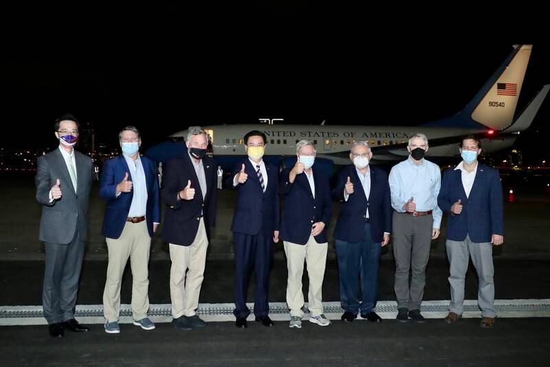 The US politicians are greeted upon arrival in Songshan International Airport in Taipei, Taiwan. Photo: Taiwan Foreign Affairs Ministry / EPA
