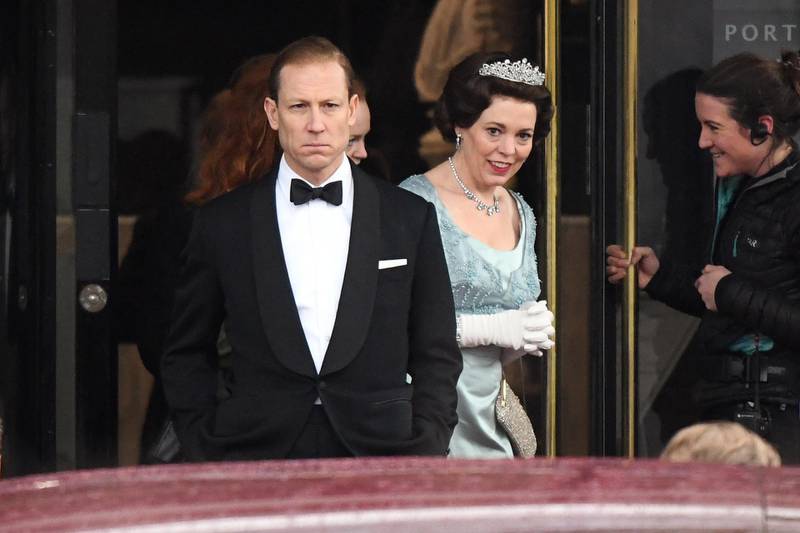 EXCLUSIVE: Olivia Colman (Queen Elizabeth II) and Tobias Menzies (Prince Phillip) seen filming scenes for 'The Crown' at the Royal College of Physicians in central London.Pictured: Tobias Menzies,Olivia ColmanRef: SPL5058067 250119 EXCLUSIVEPicture by: SplashNews.comSplash News and PicturesLos Angeles: 310-821-2666New York: 212-619-2666London: 0207 644 7656Milan: 02 4399 8577photodesk@splashnews.comWorld Rights