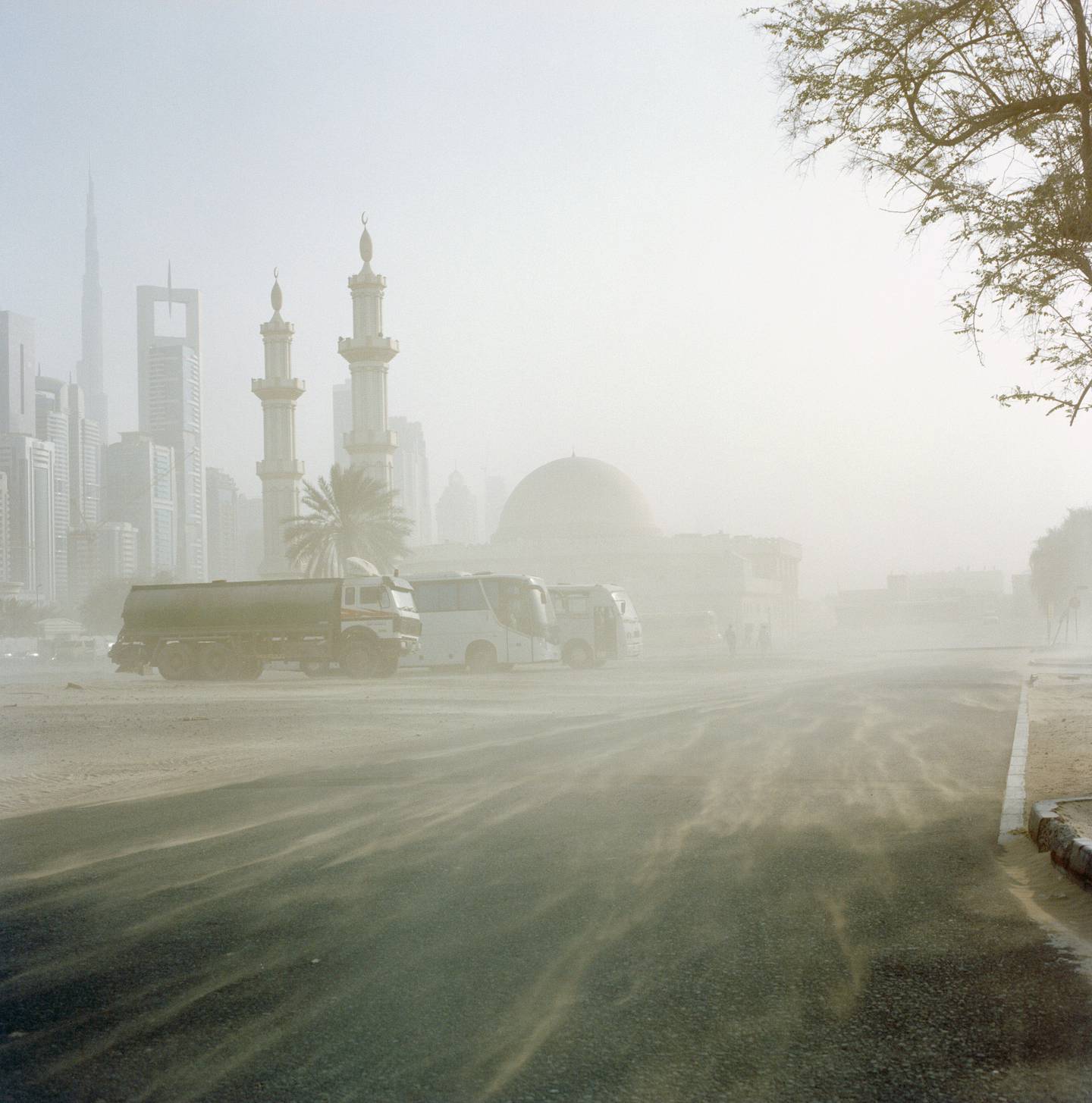 Sand blows in the wind in Dubai. Magnum Photos / Olivia Arthur