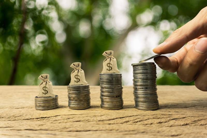 Spreading saving for retirement over 25 to 40 years is much easier than trying to do it in 10 years, according to finance experts. Photo: Alamy