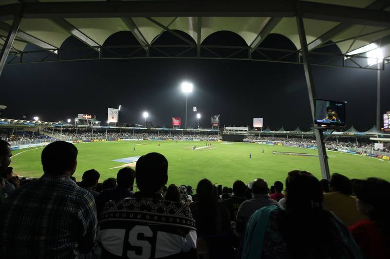 SHARJAH , UNITED ARAB EMIRATES Ð Nov 20 : Crowd watching the 4th One International cricket match between Pakistan vs Sri Lanka at Sharjah Cricket Stadium in Sharjah.  ( Pawan Singh / The National ) For Sports & Online. Story by Paul