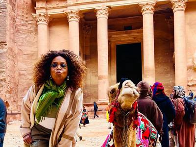 Oprah Winfrey in front of the Treasury at Petra in Jordan. Photo: Instagram / Oprah Winfrey