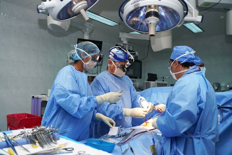 Doctors in Abu Dhabi performing surgery. The UAE government has urged more doctors residing in the country to apply for the golden visa.