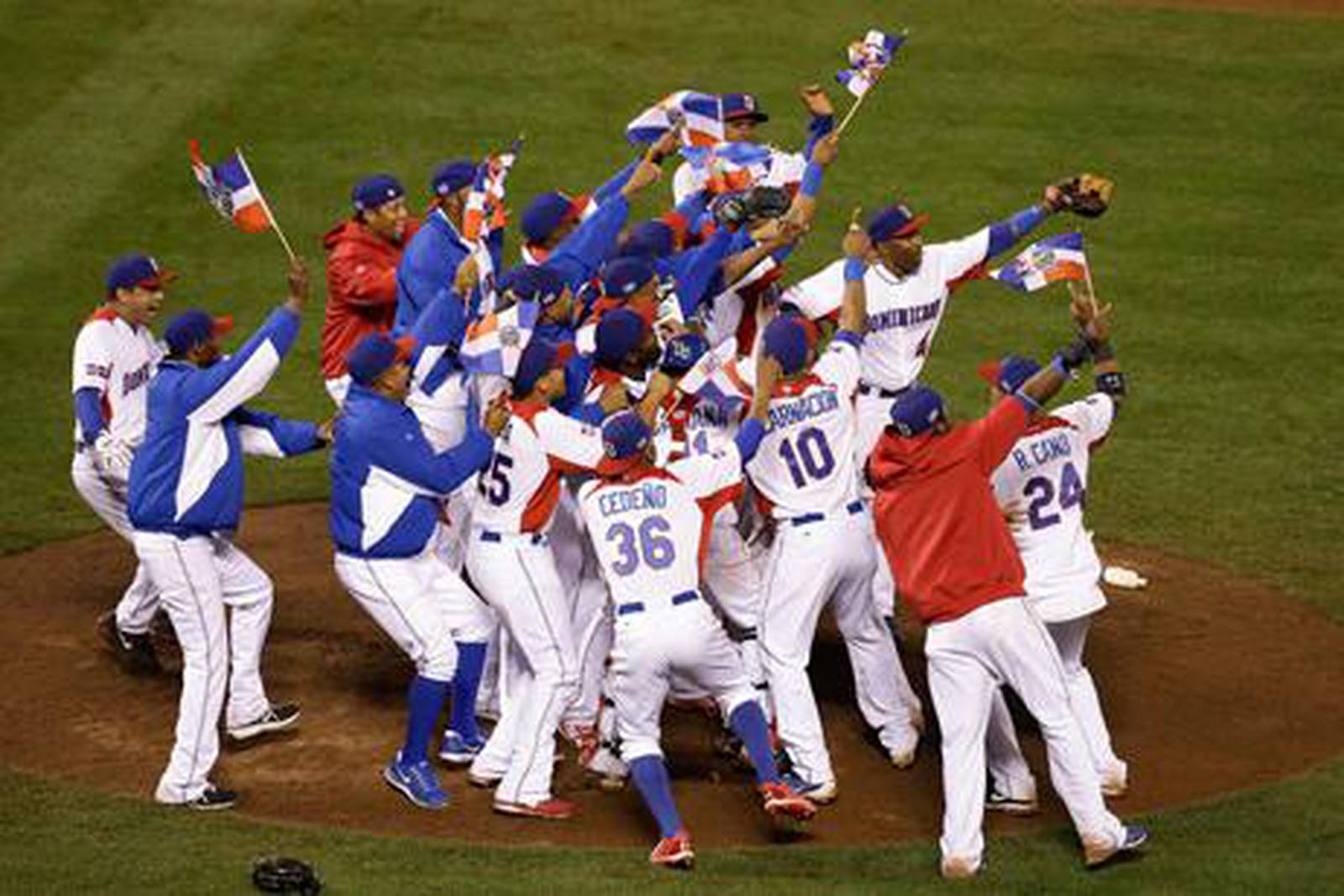 Dominican Republic Win World Baseball Classic With 3 0 Victory Over Puerto Rico