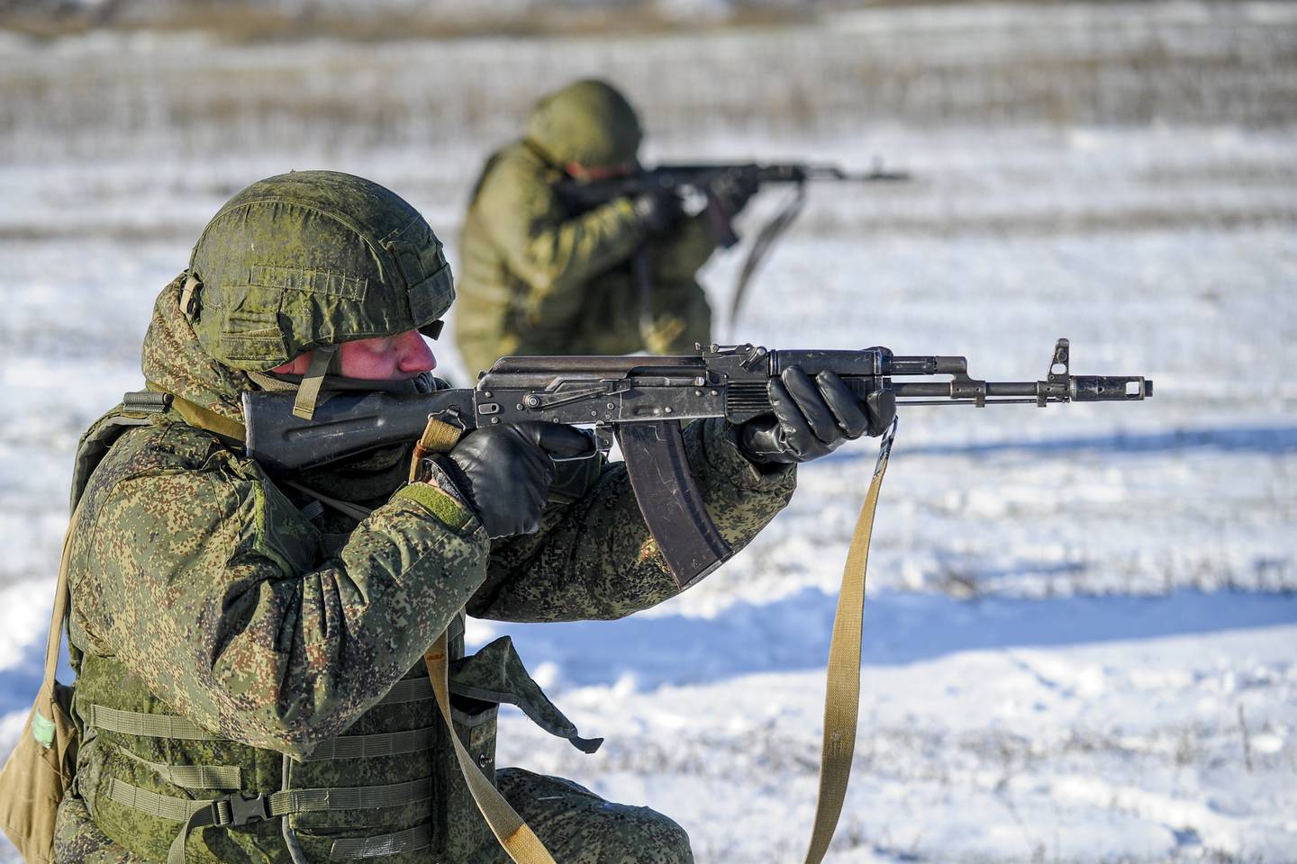 Russian soldiers take part in drills at the Kadamovskiy firing range. AP 