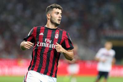 STADIO MEAZZA, MILANO, ITALY - 2017/08/27: Patrick Cutrone of Ac Milan during the Serie A football match between AC Milan and Cagliari Calcio   . Ac Milan wins 2-1 over Cagliari Calcio. (Photo by Marco Canoniero/LightRocket via Getty Images)