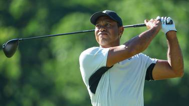 An image that illustrates this article Woods gears up for PGA Championship with another practice round