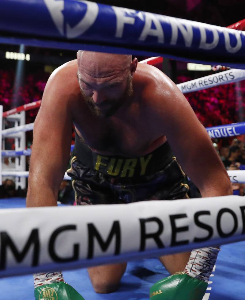 Tyson Fury was in big trouble in the fourth round. Reuters