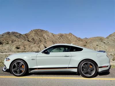 The 5.0-litre V8 engine gives this 'Stang a suitably satisfying bark.