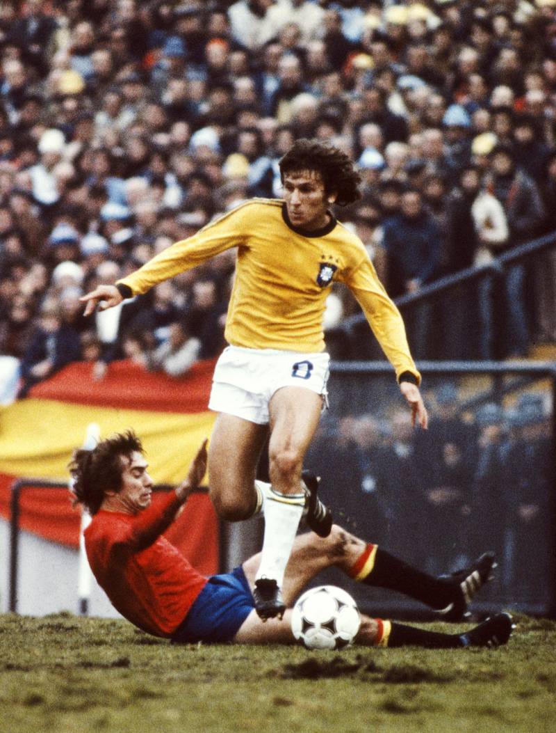 MAR DEL PLATA, ARGENTINA - JUNE 07:  Zico of Brazil rides a challenge during the 1978 FIFA World Cup group match between Brazil and Spain which ended goalless in Mar Del Plata on June 7, 1978 in Mar Del Plata, Argentina. (Photo by Allsport/Getty Images)