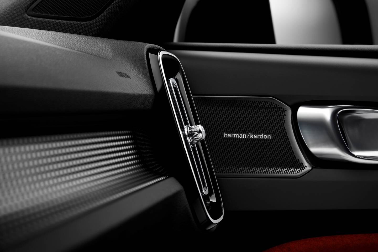 The new Volvo XC40 comes with a 13-speaker Harman Kardon premium sound system.