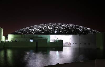 Some 4,500 tube lights have been attached to the Louvre Abu Dhabi’s dome. Courtesy TDIC