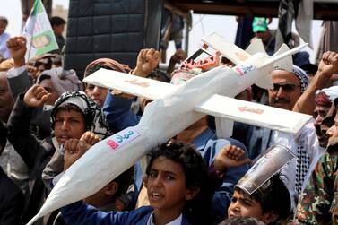 FILE PHOTO: Followers of the Houthi movement carry a mock drone during a rally held to mark the Ashura in Saada, Yemen September 10, 2019.  REUTERS / Naif Rahma /  / File Photo