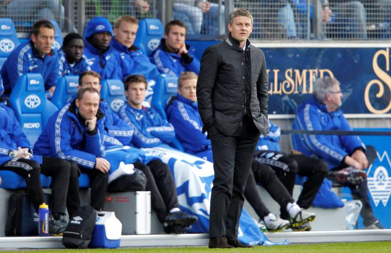 MOLDE, NORWAY - MAY 6:  Ole Gunnar Solskjaer, manager of Molde FK looks on during the Norwegian Tippeligaen match between Molde FK and Aalesunds FK held on May 6, 2012 at the Aker Stadion in Molde, Norway. (Photo by Daniel Sannum Lauten/EuroFootball/Getty Images)