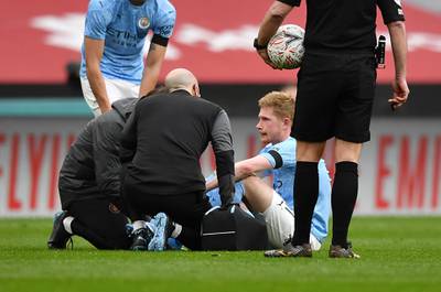 Kevin de Bruyne – 6. Jarred his ankle when vying for the ball with Kante, and was quickly withdrawn. Worrying, given City’s schedule coming up. AP