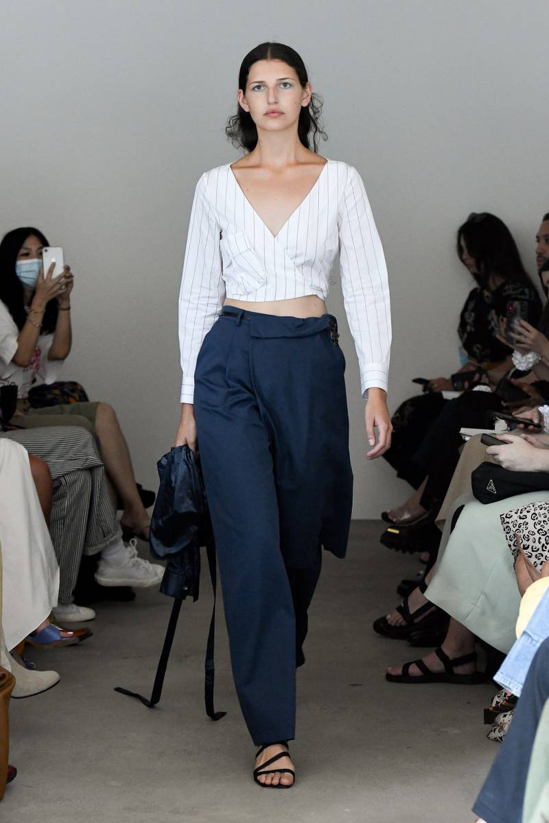 A crisp cropped top and wrapped front trousers by Maryam Nassir Zadeh for spring / summer 2022. Photo: Maryam Nassir Zadeh