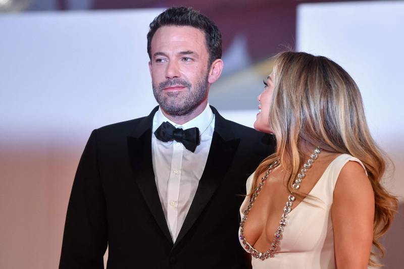 Lopez only has eyes for Affleck on the red carpet of last year's Venice Film Festival. AFP