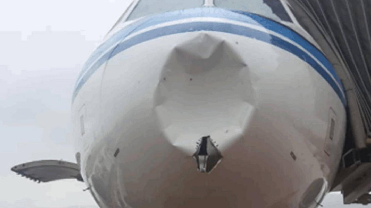 Kuwait Airways plane damaged by 'sudden impact of snow'